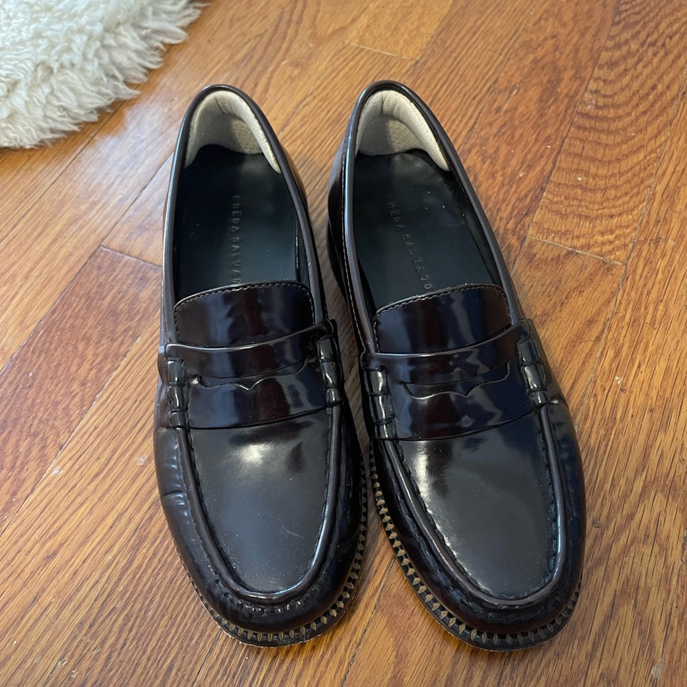 Freda Salvador Elba Penny Loafer in Espresso